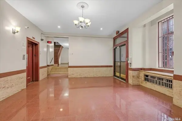 4333 48th ST #4E, Sunnyside, NY 11104