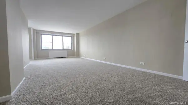 175-20 Wexford TER #3S, Jamaica Estates, NY 11432