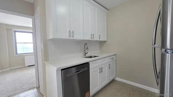 175-20 Wexford TER #3S, Jamaica Estates, NY 11432