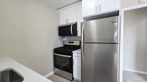 175-20 Wexford TER #3S, Jamaica Estates, NY 11432