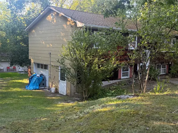 20 McGill RD, Monroe, NY 10950