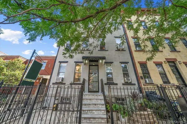 124 Grove ST, Brooklyn, NY 11221