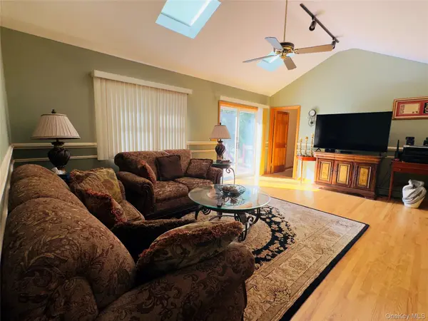 173 Yulan Barryville RD, Barryville, NY 12719