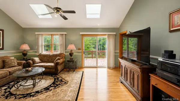 173 Yulan Barryville RD, Barryville, NY 12719