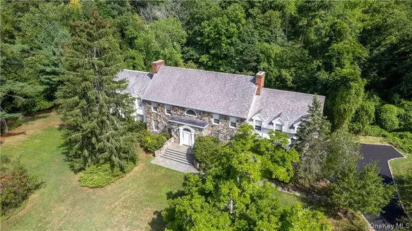 6 Love LN, Harrison, NY 10528