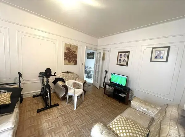 32-05 83rd ST, East Elmhurst, NY 11370