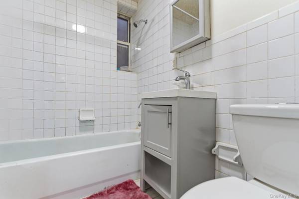 1040 Clay AVE, Bronx, NY 10456