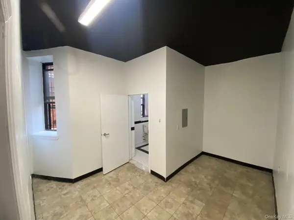 537 Claremont Pkwy #Comm B, Bronx, NY 10457