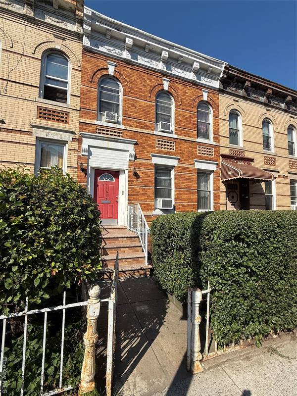 1655 Lincoln PL, Brooklyn, NY 11233