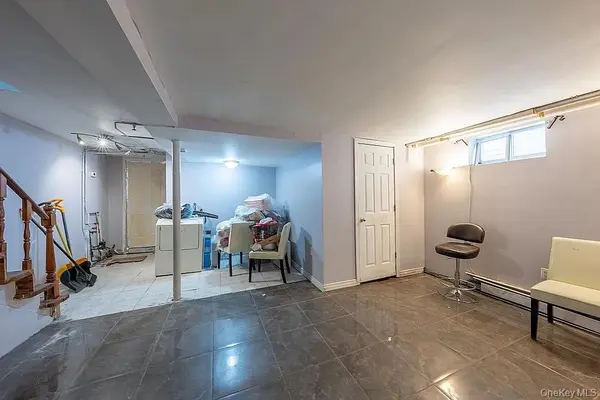 97-29 88th Street ST, Ozone Park, NY 11416