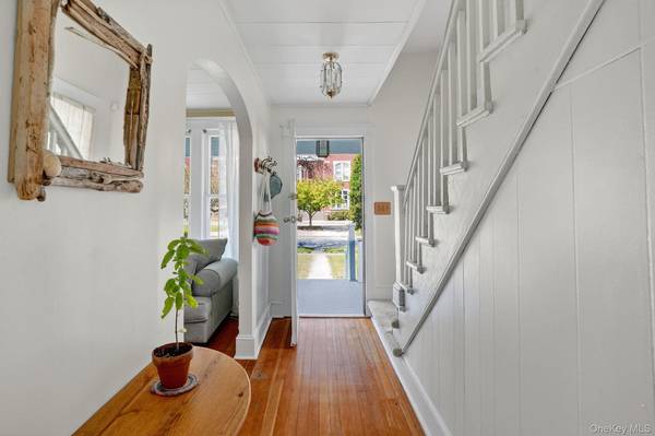 176 S Grand AVE, Poughkeepsie, NY 12603