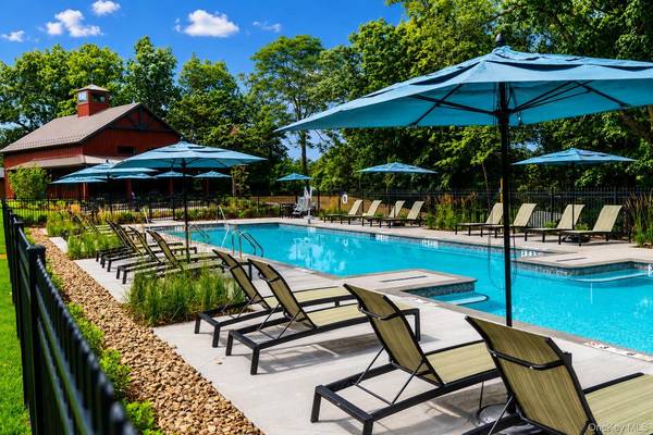 197 Wheeler RD #90, Florida, NY 10921
