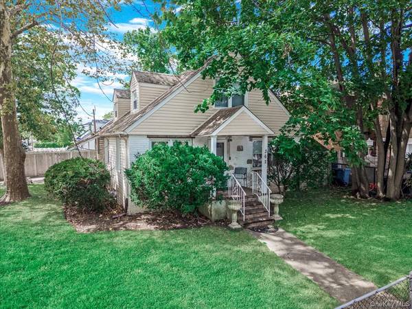 362 Langdon BLVD, Rockville Centre, NY 11570