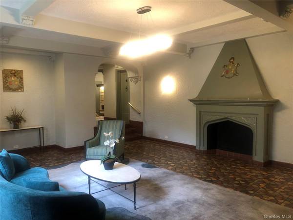 1470 Midland Avenue #3M, Bronxville, NY 10708