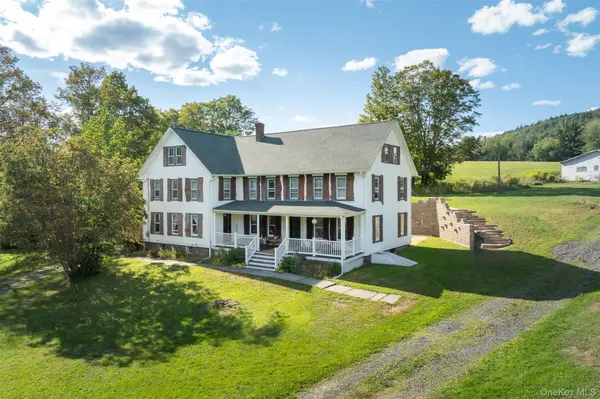 3 Leon Macglashan RD, Windham, NY 12496