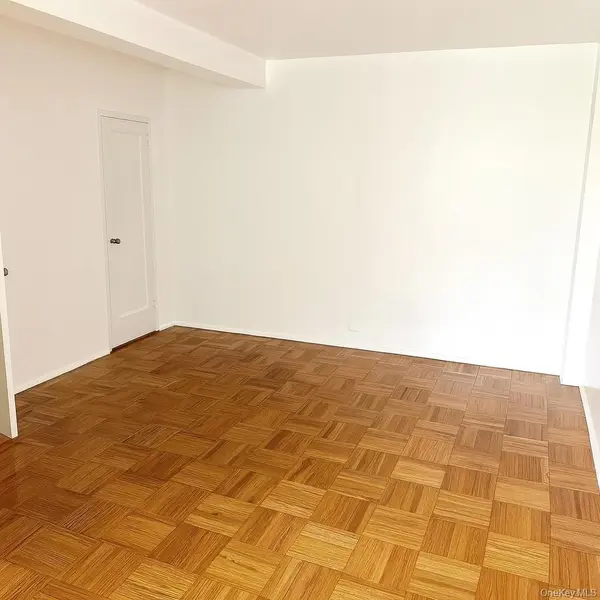 1554 Unionport RD #3B, Bronx, NY 10462