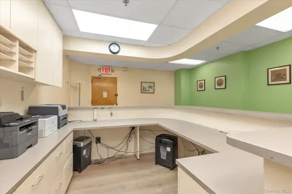 133-47 Sanford AVE #1E, Flushing, NY 11355
