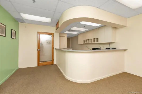 133-47 Sanford AVE #1E, Flushing, NY 11355