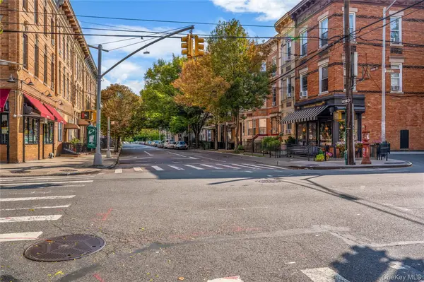 59-05 Catalpa AVE, Ridgewood, NY 11385