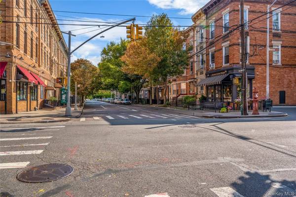 59-05 Catalpa AVE, Ridgewood, NY 11385