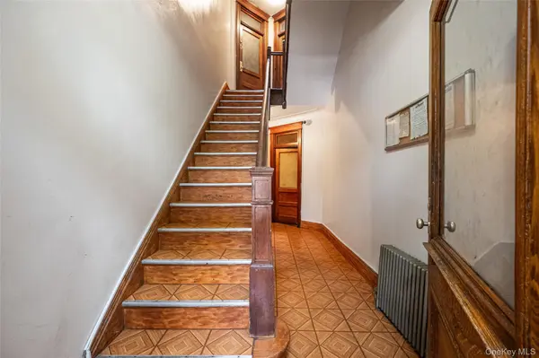 542 Bergen ST, Brooklyn, NY 11217
