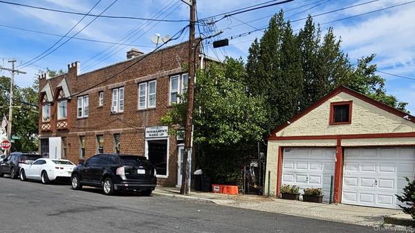 352 Hempstead AVE, West Hempstead, NY 11552