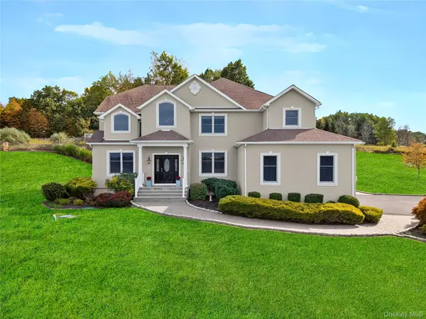 11 Dorian WAY, Campbell Hall, NY 10916