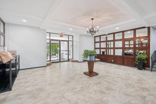 315 King ST #1L, Port Chester, NY 10573