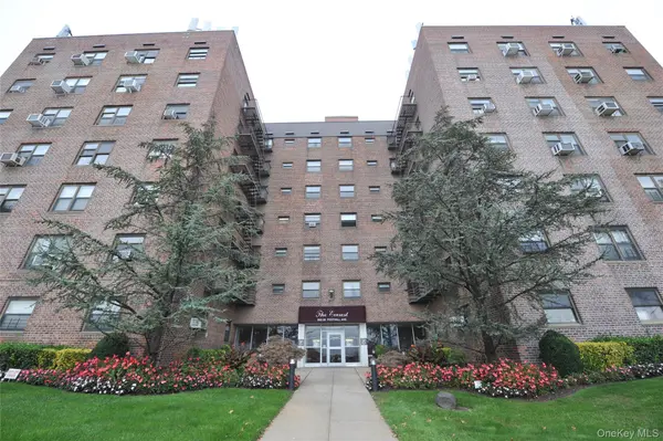202-35 Foothill AVE #B24, Hollis, NY 11423