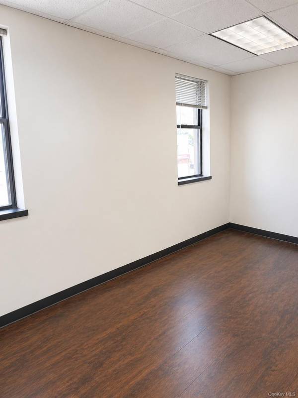 249-02 Jericho Turnpike #205/206, Floral Park, NY 11001