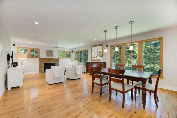 3600 Rocky Point RD, East Marion, NY 11939