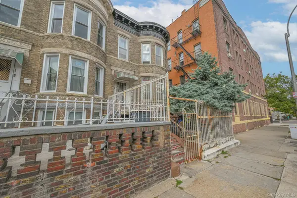 448 E 29th ST, Brooklyn, NY 11226