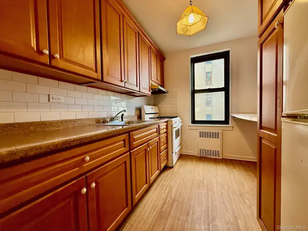 112-24 Northern BLVD #3G, Corona, NY 11368
