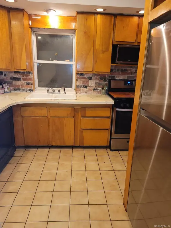 13512 223rd ST, Laurelton, NY 11413