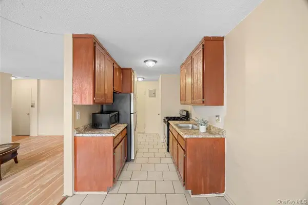 1966 Newbold AVE #108, Bronx, NY 10472