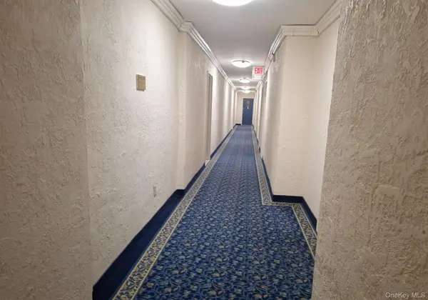 636 N Terrace AVE #2C, Mount Vernon, NY 10552