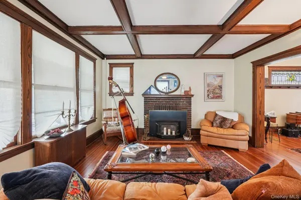 74 E Maple AVE, Suffern, NY 10901