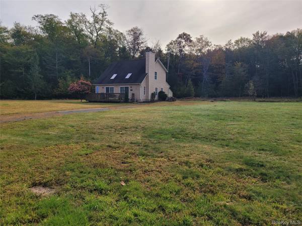 75 Bernsley RD, Woodridge, NY 12789