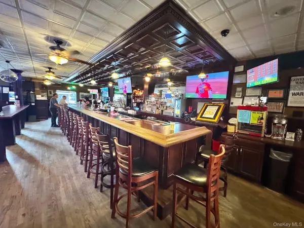 42-46 Broadway, Rocky Point, NY 11778