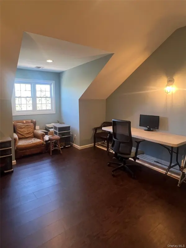 5720 Sunrise HWY, Massapequa, NY 11758