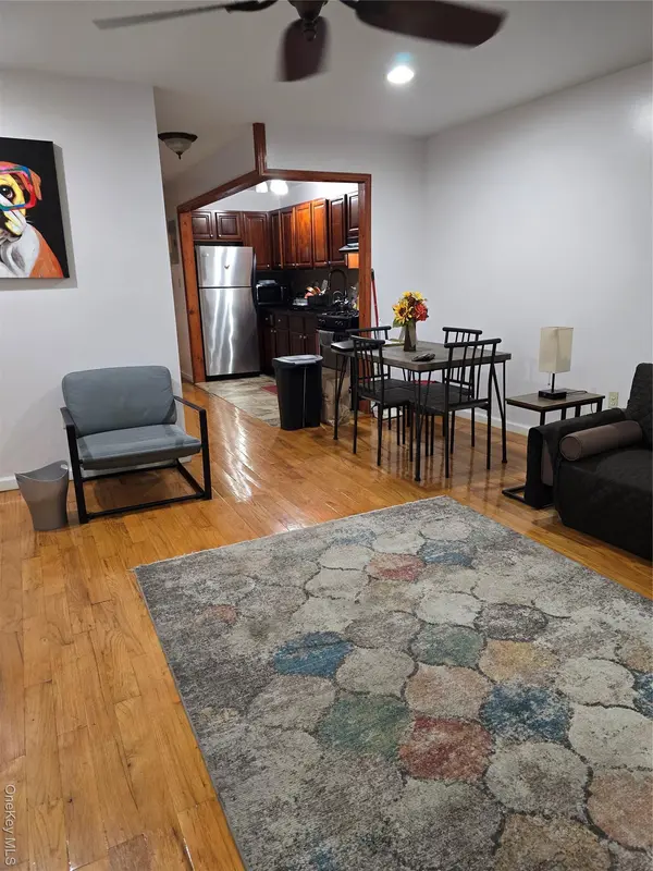 13719 Southgate ST, Springfield Gardens, NY 11413
