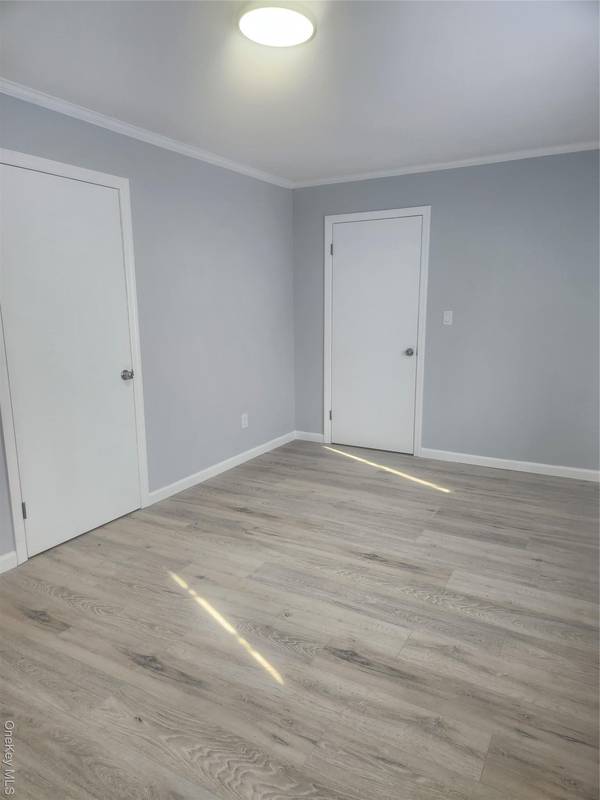 225-19 141 AVE, Springfield Gardens, NY 11413