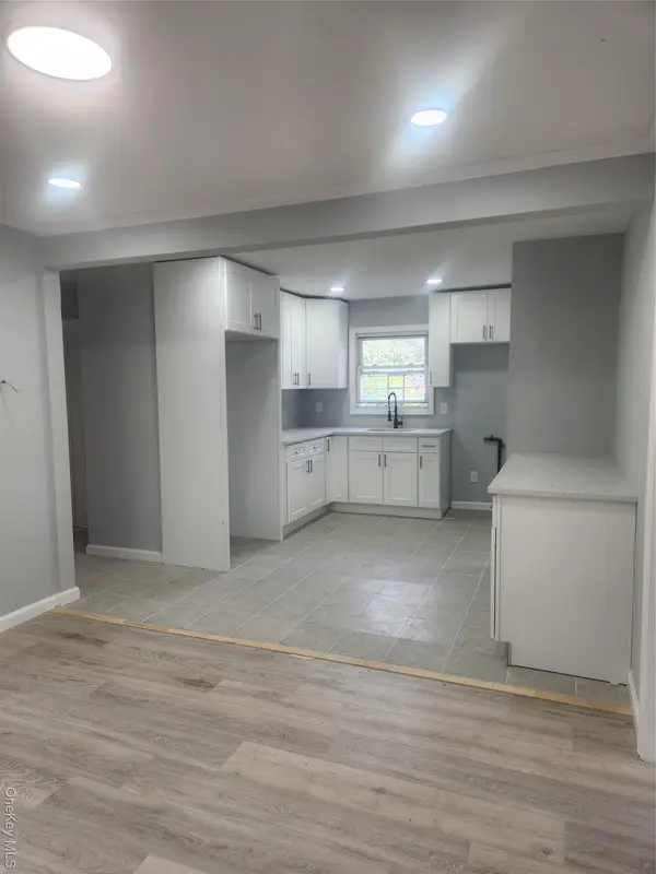 225-19 141 AVE, Springfield Gardens, NY 11413