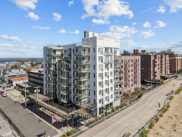 118-20 Ocean Promenade #6D, Rockaway Park, NY 11694