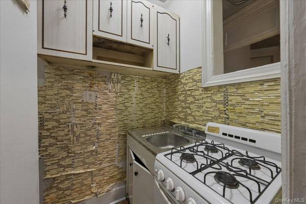 501 W 156th ST #22, New York (manhattan), NY 10032