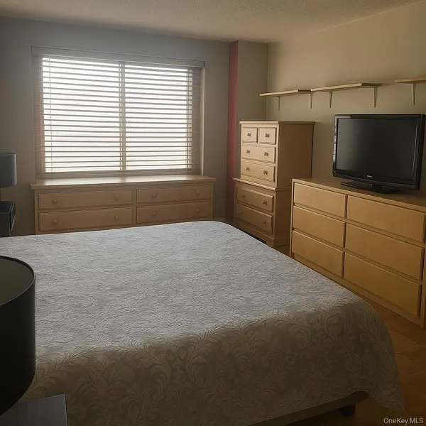 3333 Henry Hudson Pkwy #5T, Bronx, NY 10463