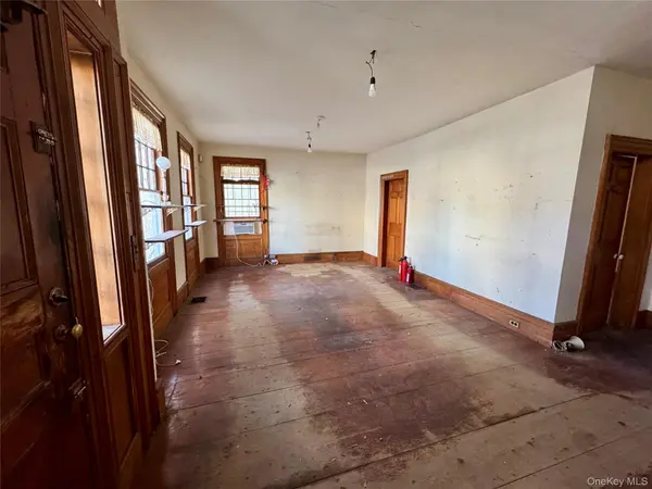 425 Main, Greenport, NY 11944