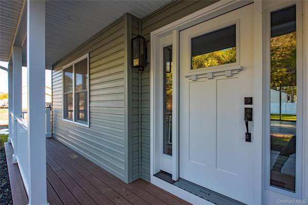 176 Southern BLVD, Nesconset, NY 11767