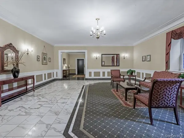 76-36 113th ST #M, Forest Hills, NY 11375