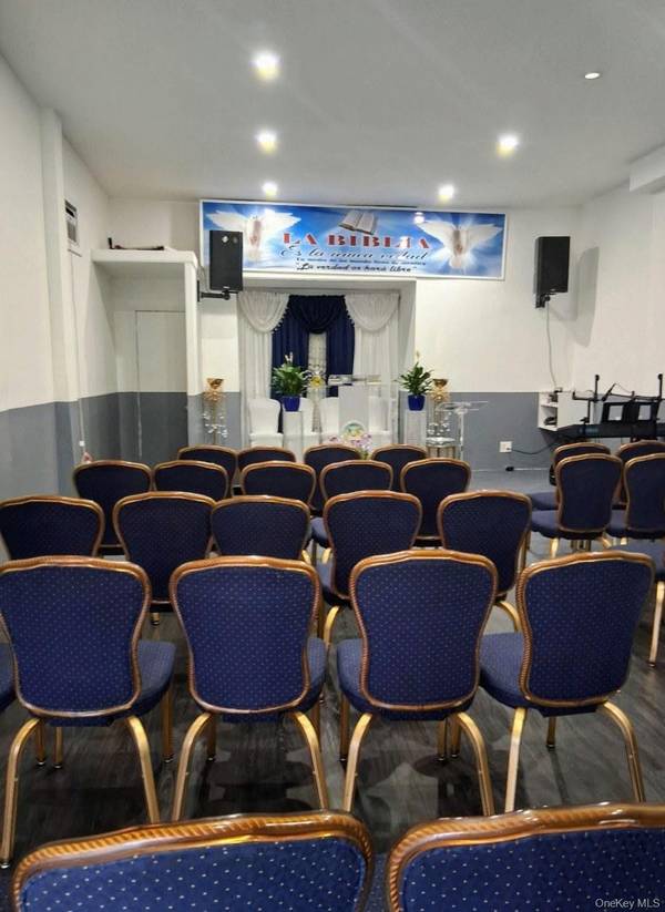 11734 Sutphin BLVD, Jamaica, NY 11434